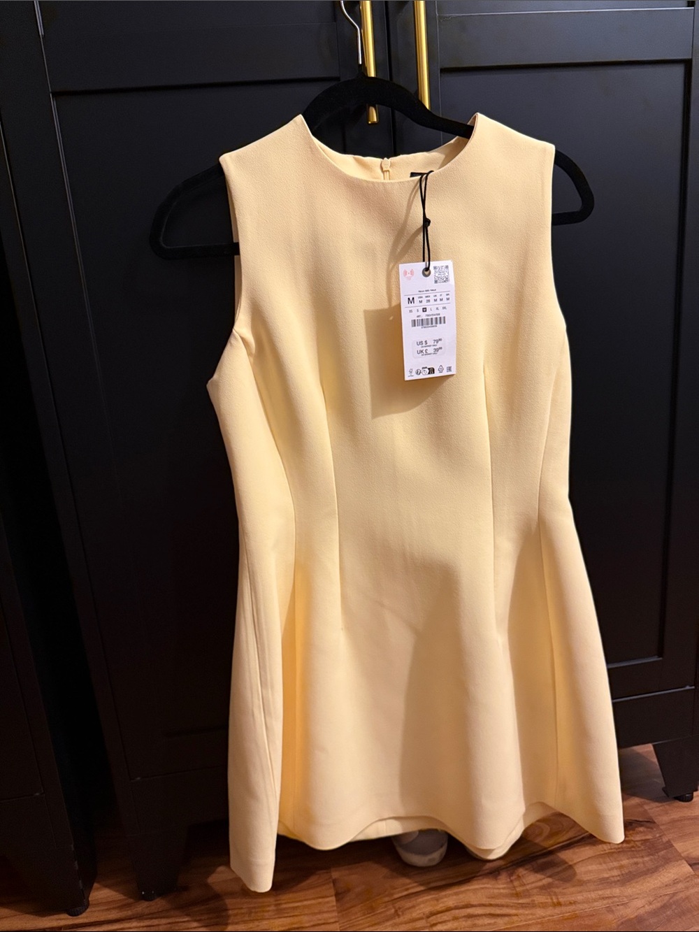 Zara Pale Yellow Sleeveless Fit-and-Flare Dress